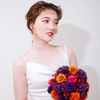 【レンタルブーケ】スカビオサ クラッチブーケ【花嫁 ウェディングブーケ レンタル ウェディングフォト】