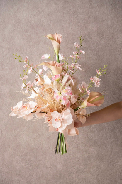 【レンタルブーケ】スイトピーカラー クラッチブーケ【花嫁 ウェディングブーケ レンタル ウェディングフォト】