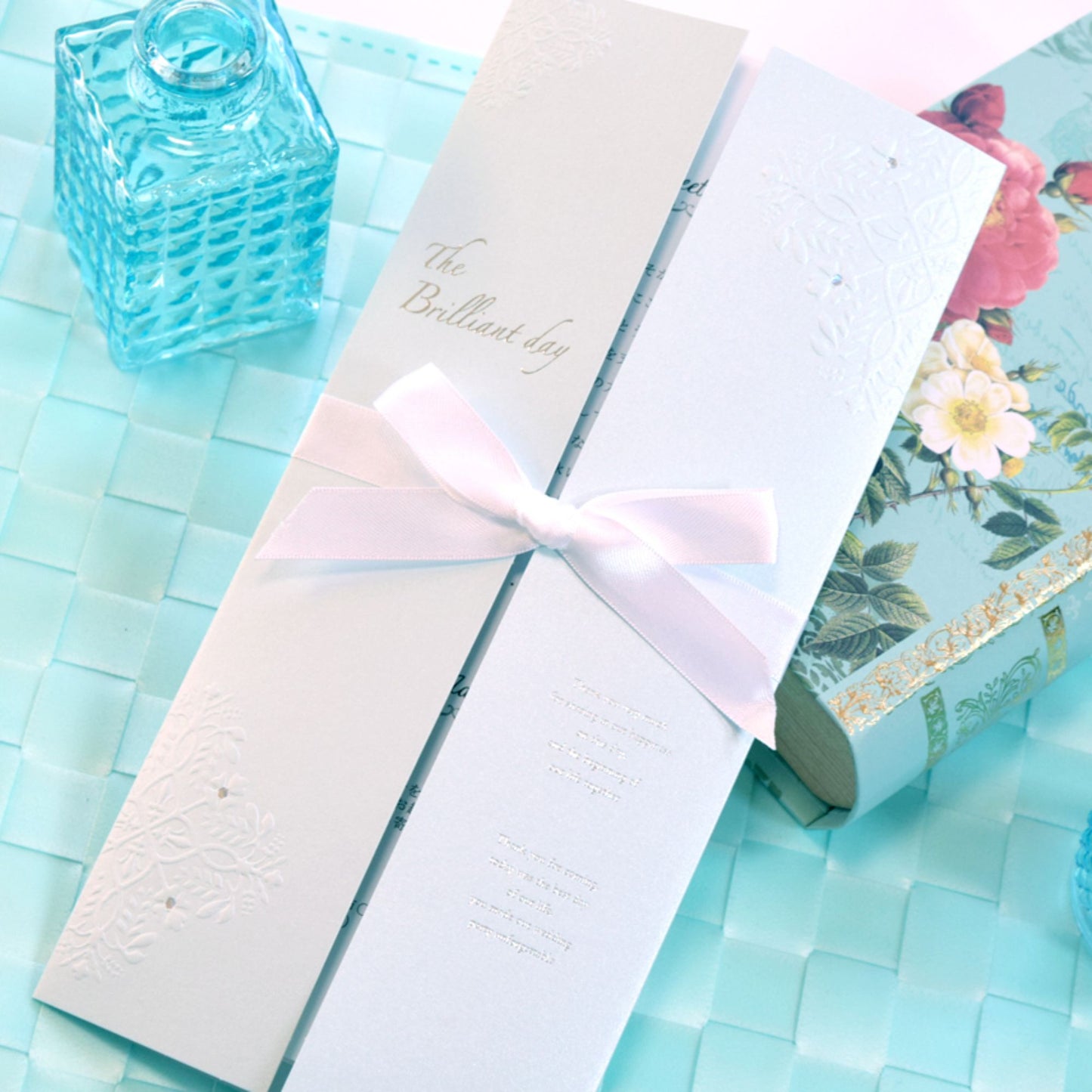 【結婚式 席次表】ブリリアントブルー (印刷込み)【結婚式 ペーパー 席次表】