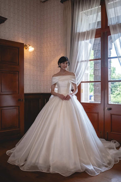 cantabella　OD-681【結婚式　ウェディングドレス　レンタル】