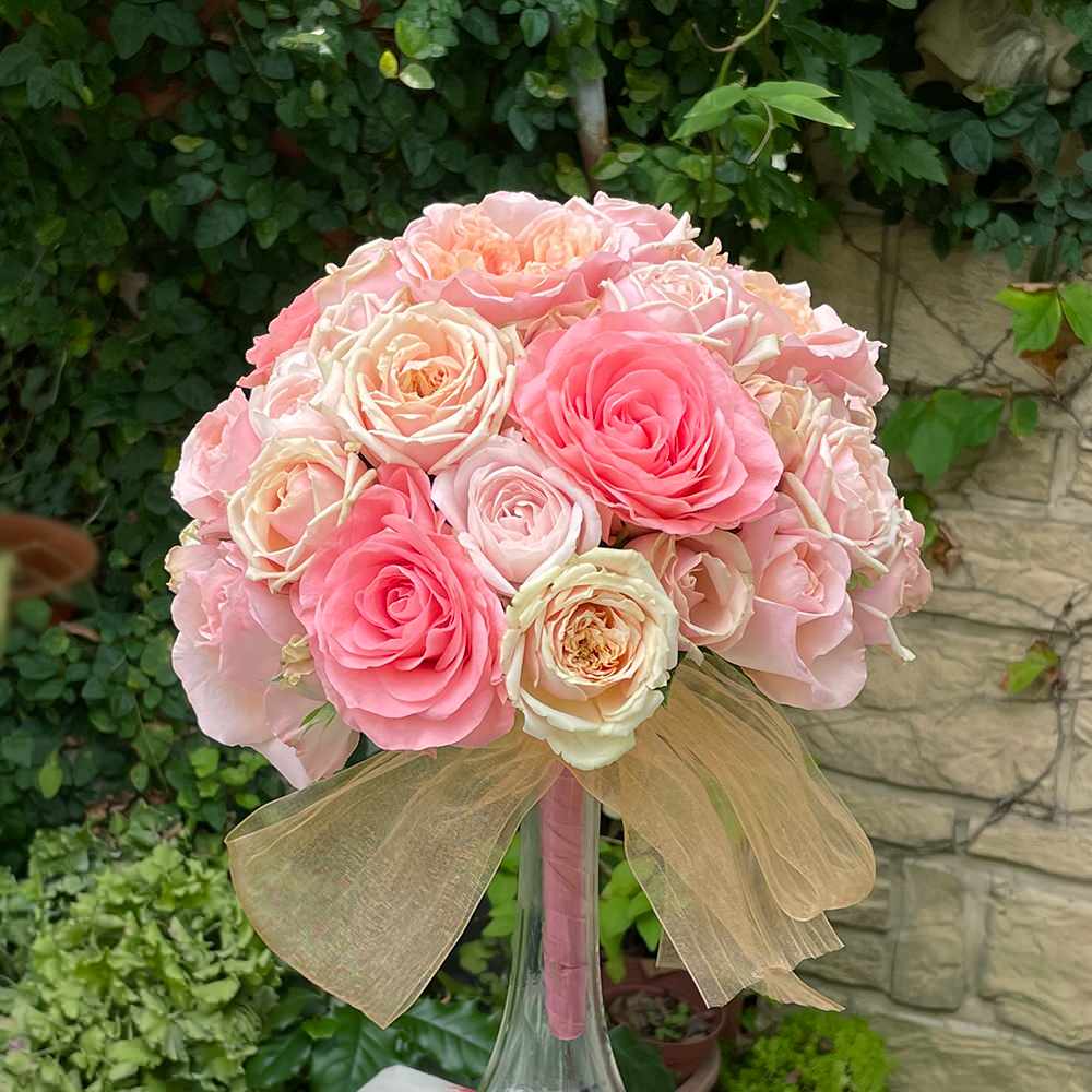 【生花】夢の世界の始まりに(ラウンドブーケ) 【結婚式 フラワー 生花 ブーケ ブートニア】