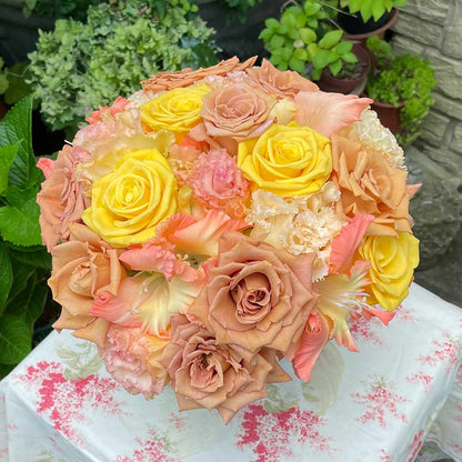 【生花】楽園の果実にやどる永遠の時間(クラッチブーケ) 【結婚式 フラワー 生花 ブーケ ブートニア】