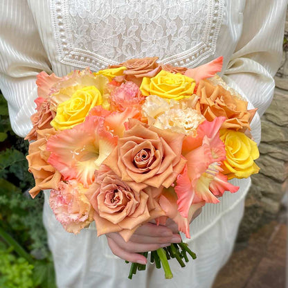 【生花】楽園の果実にやどる永遠の時間(クラッチブーケ) 【結婚式 フラワー 生花 ブーケ ブートニア】