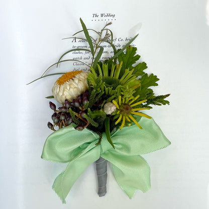【生花】可憐に舞うフラワーフェアリーの歌(クラッチブーケ) 【結婚式 フラワー 生花 ブーケ ブートニア】