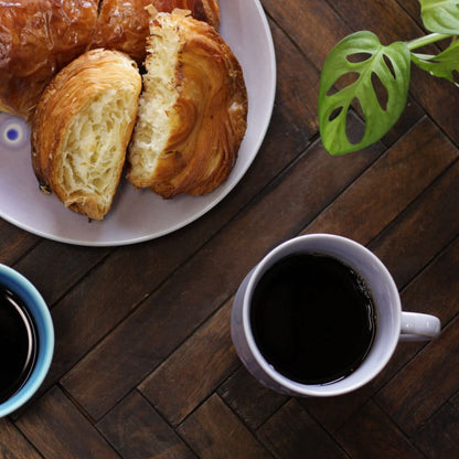 沖縄の海と縁起の良い珊瑚カップペア/紅掛空色【結婚式 引き出物・ギフト】