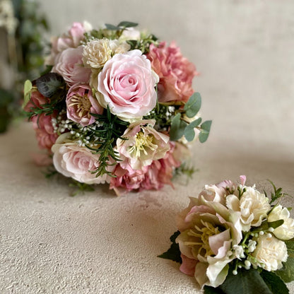 【造花】ナチュラルピンクのラウンドブーケとブートニア 【結婚式 フラワー 造花 ブーケ ブートニア】