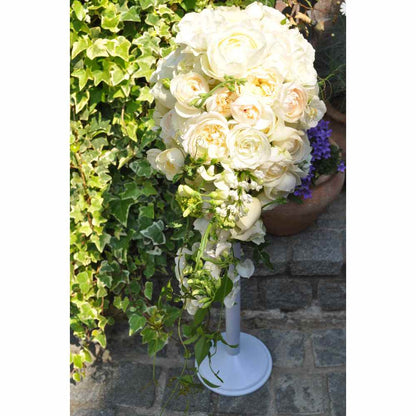 【生花】グリーン×ホワイト キャスケード 【結婚式 フラワー 生花 ブーケ ブートニア オーダーメイド】