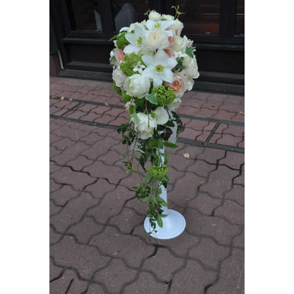 【生花】グリーン×ホワイト キャスケード 【結婚式 フラワー 生花 ブーケ ブートニア オーダーメイド】