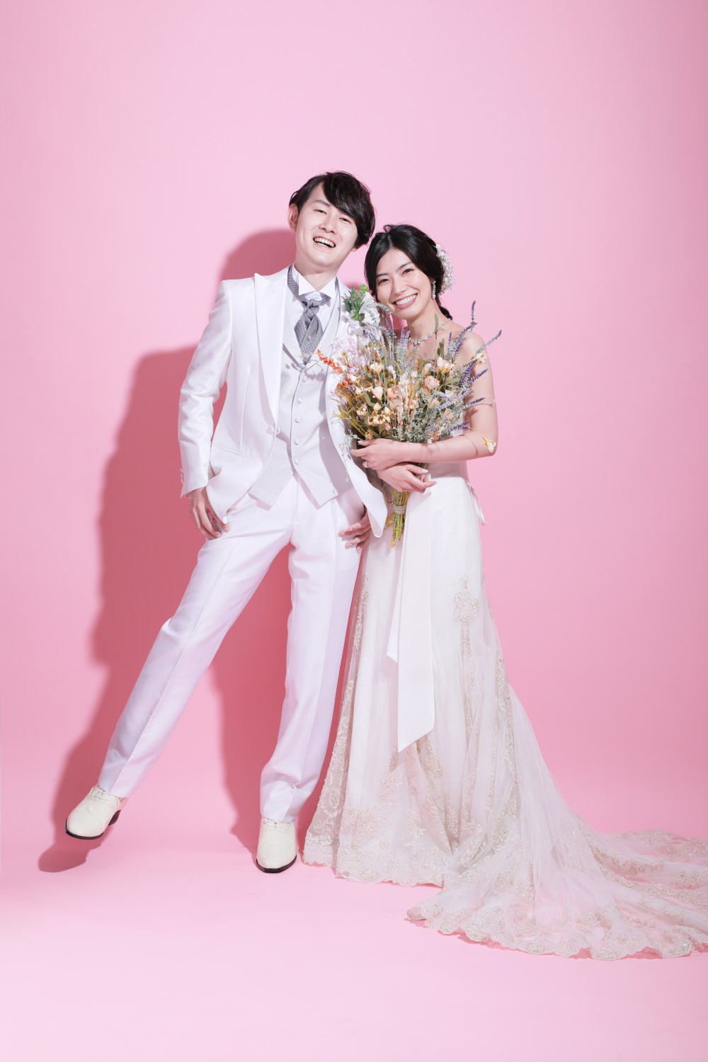 【洋装2着】ドレス×タキシード　台紙付六切写真2枚orデータ2カットプラン　【結婚式　写真　フォト　撮影】