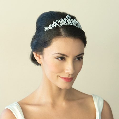 【レンタル】Ivory & Co. アイボリー・アンド・コー Adelle アデル ブライダルティアラ クリスタル シルバー 結婚式 アクセサリー (IC-T11-R)【結婚式　アクセサリー　ティアラ　ヘッドドレス　ヘアアクセサリー】