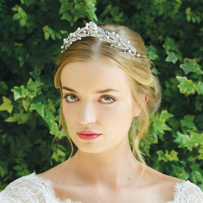 【正規品】Ivory & Co. アイボリー・アンド・コー Persephone ペルセポネ ブライダルティアラ クリスタル パール シルバー 結婚式 アクセサリー (IC-T18)【結婚式　アクセサリー　ティアラ　ヘッドドレス　ヘアアクセサリー】