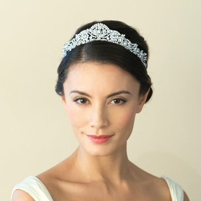 【レンタル】Ivory & Co. アイボリー・アンド・コー Princess Mia プリンセスミア ブライダルティアラ クリスタル シルバー 結婚式 アクセサリー (IC-T19-R)【結婚式　アクセサリー　ティアラ　ヘッドドレス　ヘアアクセサリー】