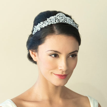 【レンタル】Ivory & Co. アイボリー・アンド・コー Princess Mia プリンセスミア ブライダルティアラ クリスタル シルバー 結婚式 アクセサリー (IC-T19-R)【結婚式　アクセサリー　ティアラ　ヘッドドレス　ヘアアクセサリー】