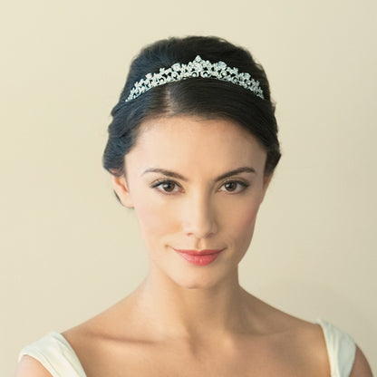 【正規品】Ivory & Co. アイボリー・アンド・コー Clementine クレメンタイン ブライダルティアラ ジルコニア シルバー 結婚式 アクセサリー (IC-T2)【結婚式　アクセサリー　ティアラ　ヘッドドレス　ヘアアクセサリー】