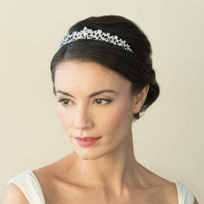 【レンタル】Ivory & Co. アイボリー・アンド・コー Clementine クレメンタイン ブライダルティアラ ジルコニア シルバー 結婚式 アクセサリー (IC-T2-R)【結婚式　アクセサリー　ティアラ　ヘッドドレス　ヘアアクセサリー】
