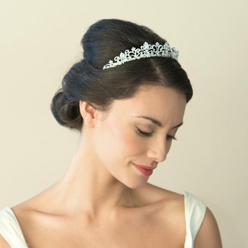 【レンタル】Ivory & Co. アイボリー・アンド・コー Alyssa アリッサ ブライダルティアラ ジルコニア クリスタル シルバー 結婚式 アクセサリー (IC-T3-R)【結婚式　アクセサリー　ティアラ　ヘッドドレス　ヘアアクセサリー】