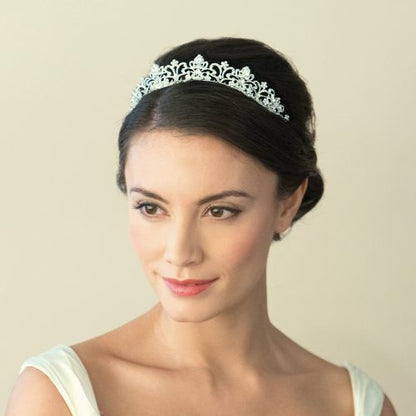 【レンタル】Ivory & Co. アイボリー・アンド・コー Alyssa アリッサ ブライダルティアラ ジルコニア クリスタル シルバー 結婚式 アクセサリー (IC-T3-R)【結婚式　アクセサリー　ティアラ　ヘッドドレス　ヘアアクセサリー】
