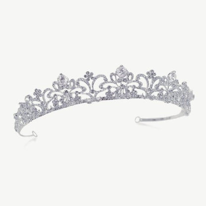 【レンタル】Ivory & Co. アイボリー・アンド・コー Alyssa アリッサ ブライダルティアラ ジルコニア クリスタル シルバー 結婚式 アクセサリー (IC-T3-R)【結婚式　アクセサリー　ティアラ　ヘッドドレス　ヘアアクセサリー】
