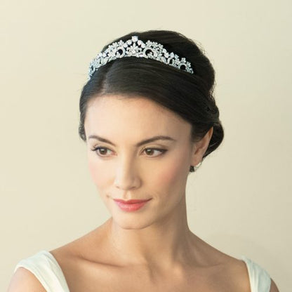 【レンタル】Ivory & Co. アイボリー・アンド・コー Christiana クリスティアナ ブライダルティアラ ジルコニア シルバー 結婚式 アクセサリー (IC-T4-R)【結婚式　アクセサリー　ティアラ　ヘッドドレス　ヘアアクセサリー】