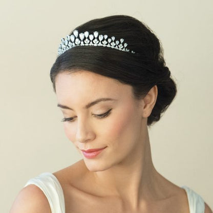 【レンタル】Ivory & Co. アイボリー・アンド・コー Teardrop ティアドロップ ブライダルティアラ ジルコニア シルバー 結婚式 アクセサリー (IC-T5-R)【結婚式　アクセサリー　ティアラ　ヘッドドレス　ヘアアクセサリー】