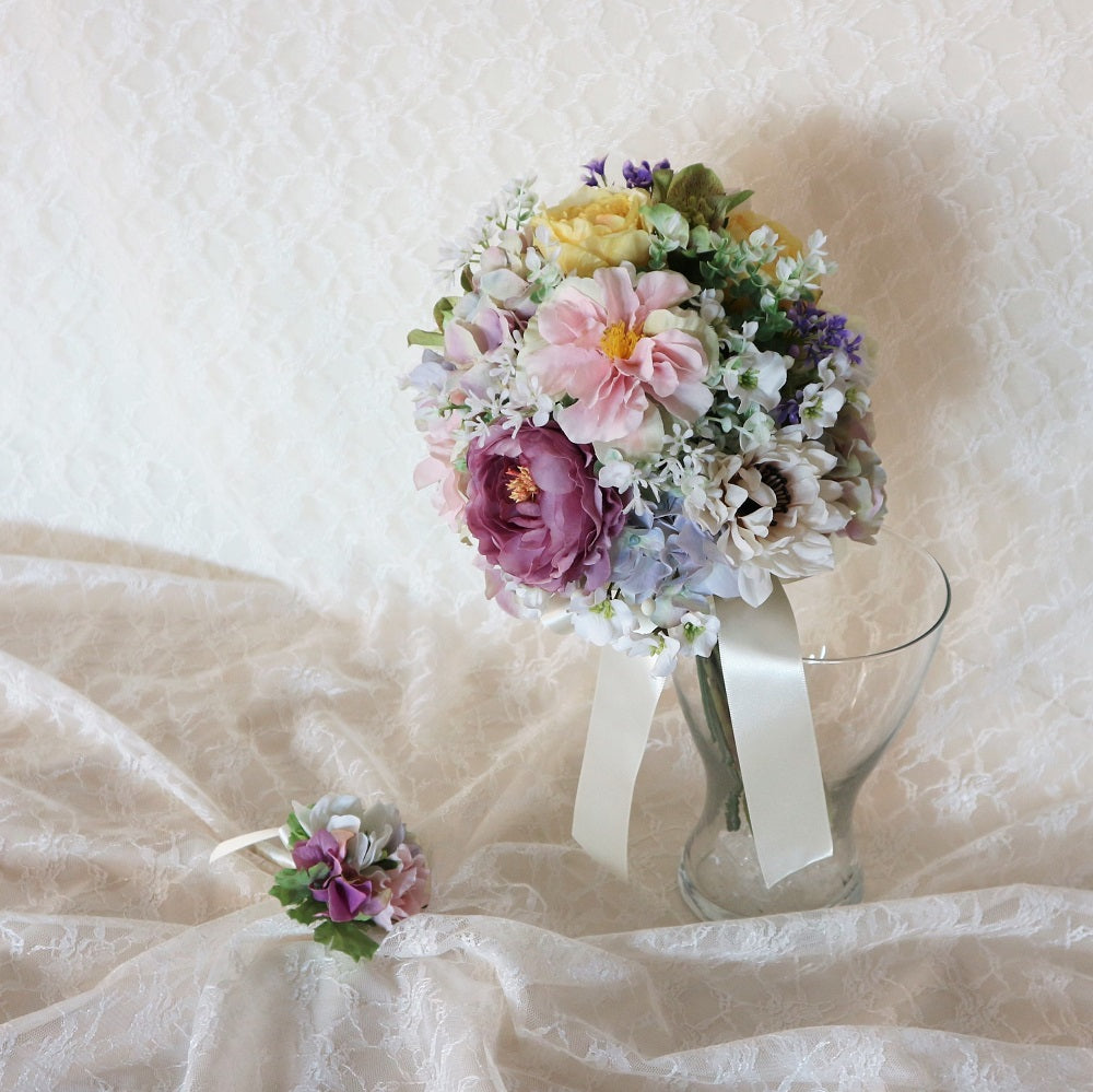 造花】パステルミックスのクラッチブーケ&ブートニアSet 【結婚式