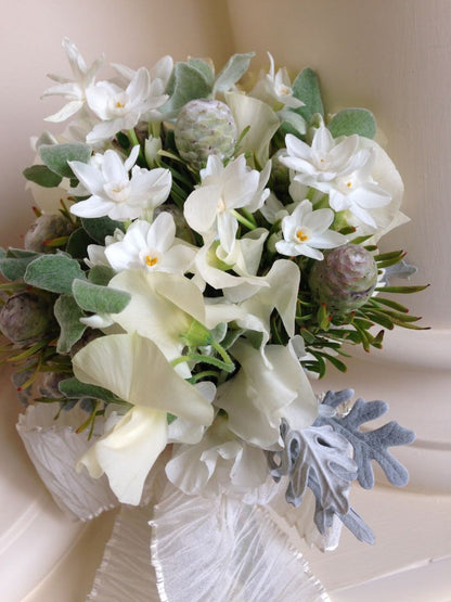 【生花】SIB bouquet natural / white X green 【結婚式 フラワー 生花 ブーケ ブートニア】
