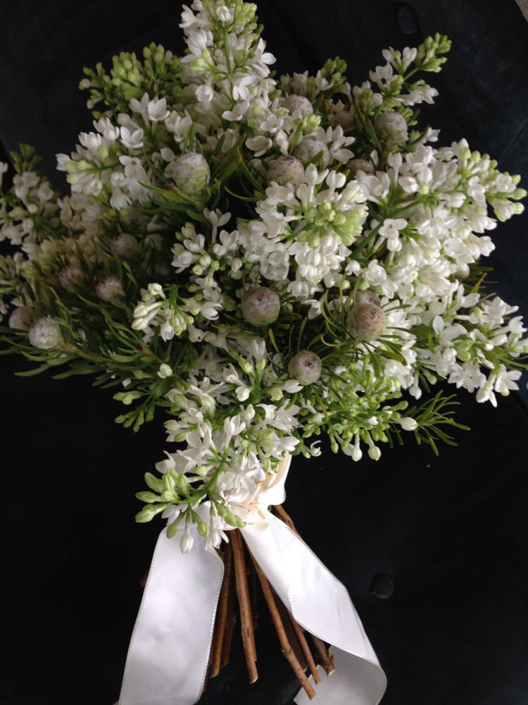 【生花】SIB bouquet natural / white X green 【結婚式 フラワー 生花 ブーケ ブートニア】