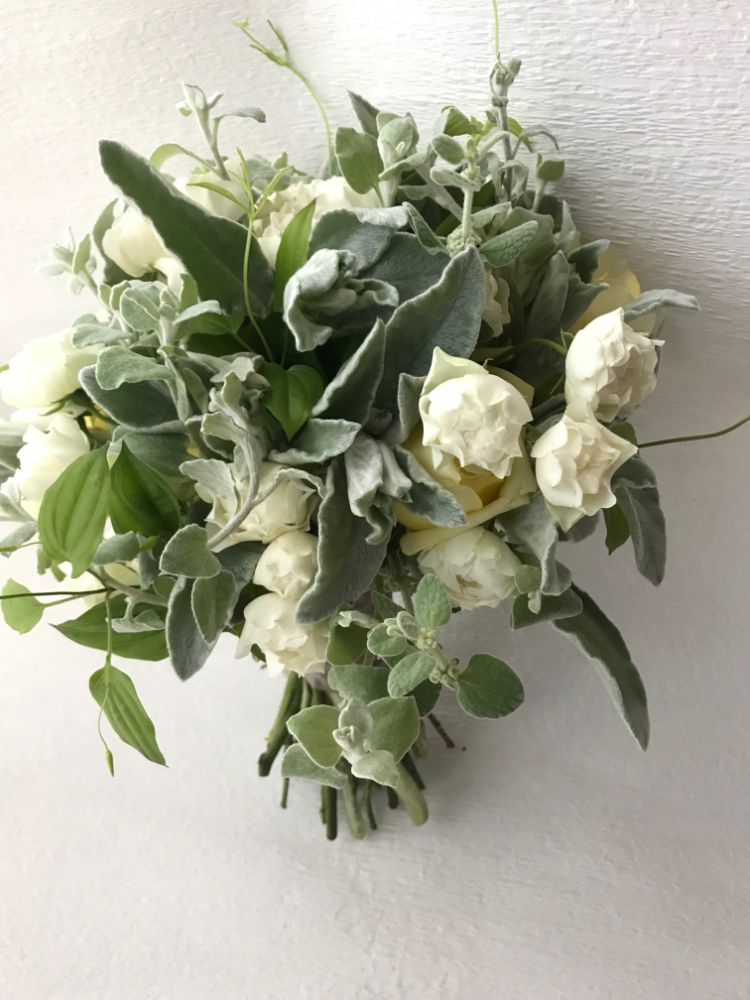 【生花】SIB bouquet natural / white X green　【結婚式　フラワー　生花　ブーケ　ブートニア】