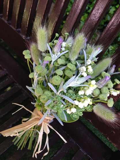 【生花】SIB bouquet natural / white X green 【結婚式 フラワー 生花 ブーケ ブートニア】