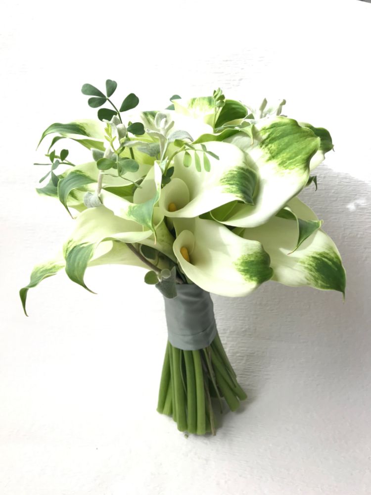 【生花】SIB bouquet/white X green 【結婚式 フラワー 生花 ブーケ ブートニア】