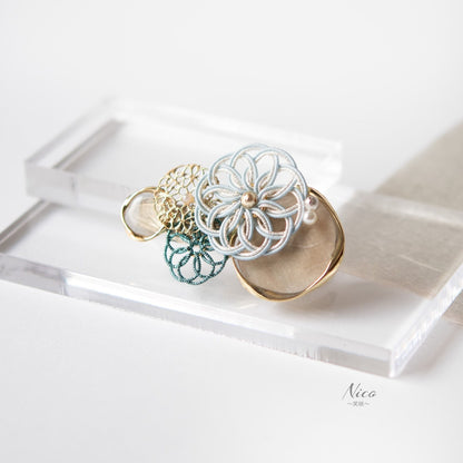 水引ヘアクリップ 透かし花躍る 五箇山和紙 月白 【結婚式 和装 アクセサリー】