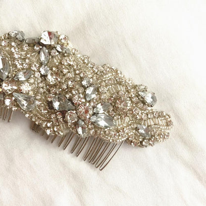 クリアビジューのクリスタルヘッドドレス/ブライダルアクセサリー 【結婚式 ヘアアクセサリー レンタル】