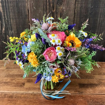 【造花】オーダーメイド / アーティフィシャルフラワーのクラッチブーケ ブートニア付 【結婚式 フラワー 造花 ブーケ ブートニア オーダーメイド】