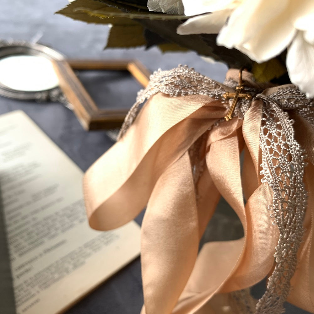 【プリザーブド】アイボリー ラウンドブーケ・ブートニア 【結婚式 フラワー ドライフラワー ブーケ ブートニア】