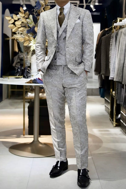 【CORDY特典あり】ホワイトペイズリースーツ/ダブルベスト付き【結婚式 タキシード オーダーメイド】