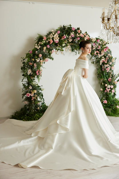 LF17（マリエ）【ウェディングドレス】レフェクチュール【結婚式】