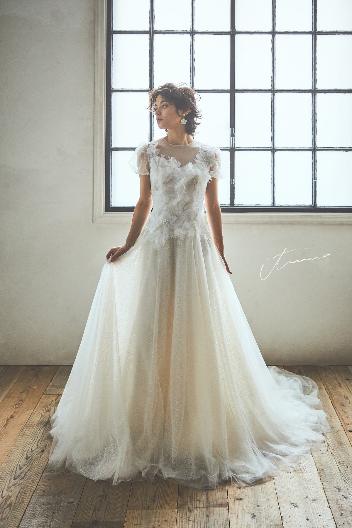 IT14(Bloom)【ウェディングドレスレンタル】イツワ【結婚式】