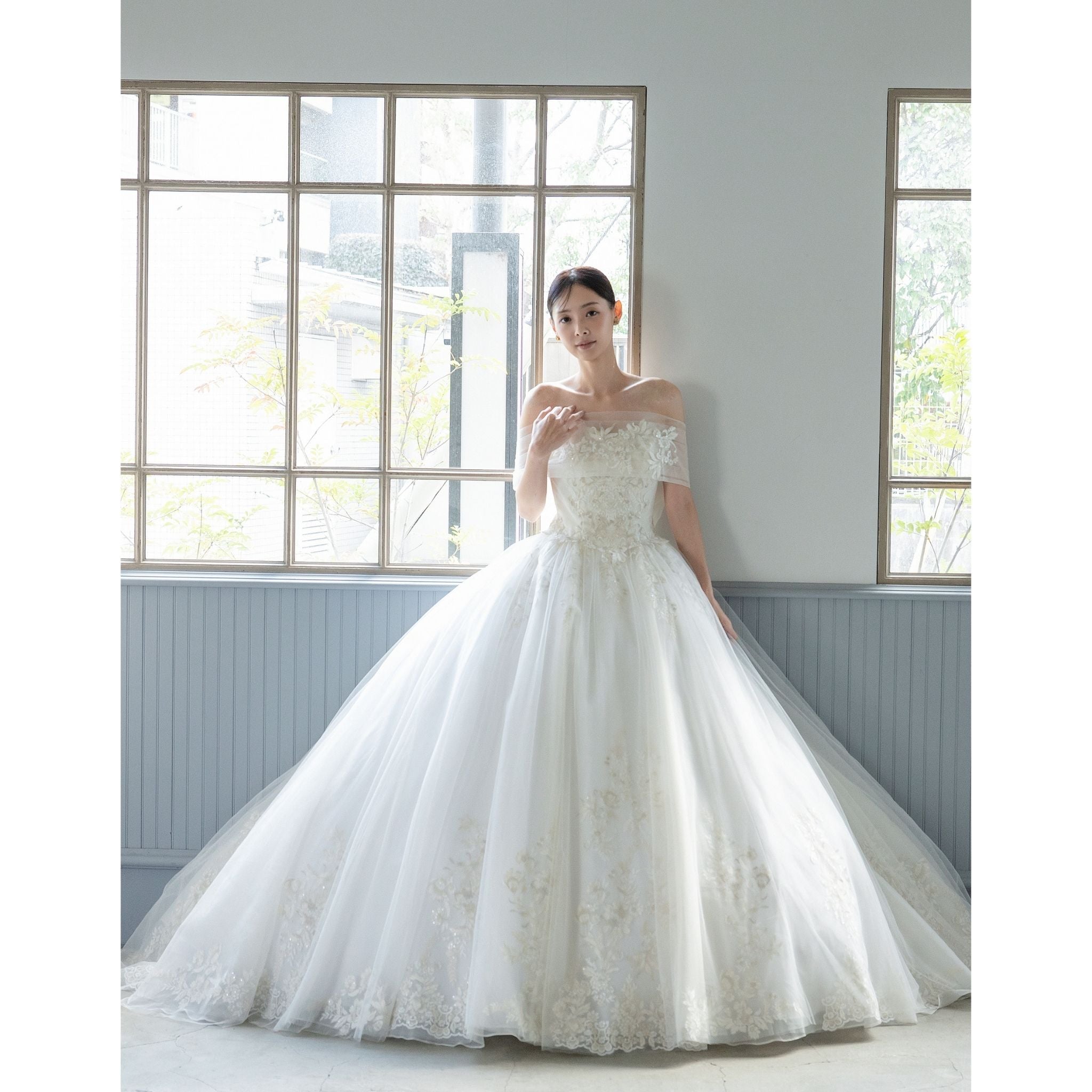NOA0060_offwhite【ウェディングドレス オーダーメイド】 – 結婚式準備