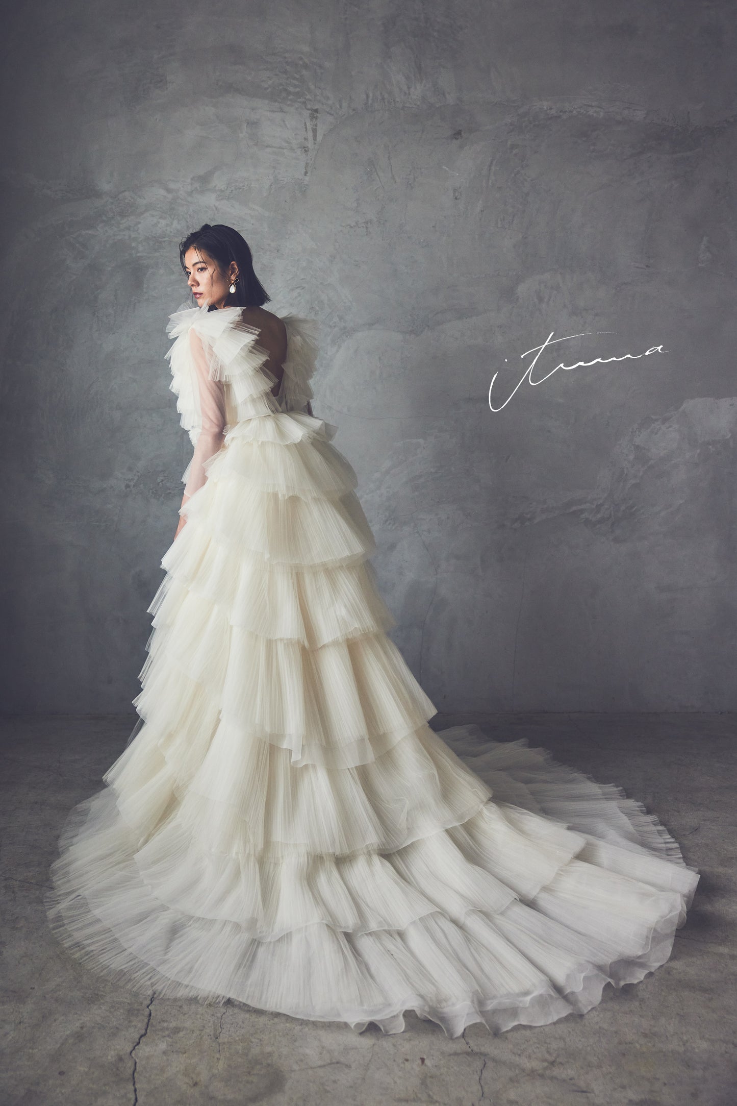 it0048(Bella Ivory)