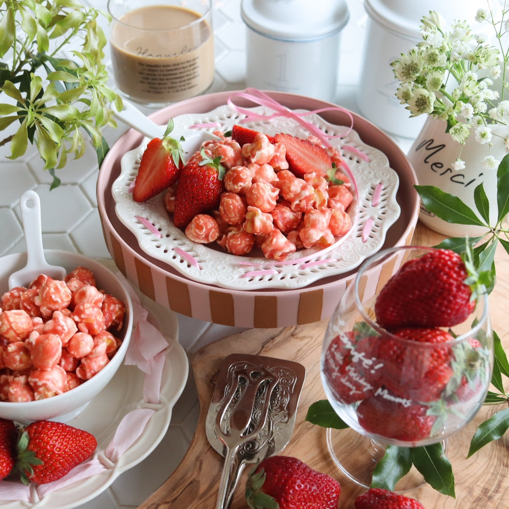 パリ・ホワイトショコラ&ストロベリーポップコーン【ボトル】ジュエル 【結婚式 ギフト 食品 引き菓子 洋菓子】