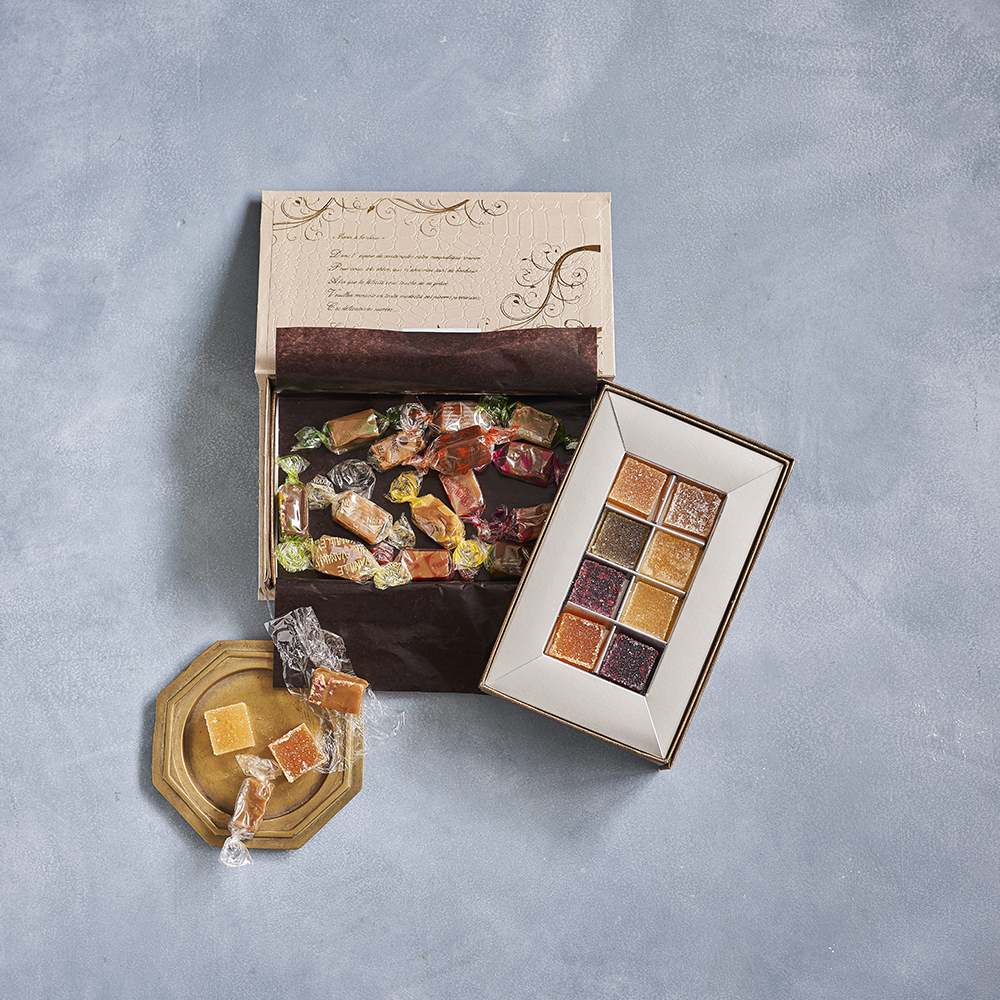 ラフィネの宝石箱 (アソート2段BOX) パート・ドゥ・フリュイ 8種 + キャラメル 16種 【結婚式 ギフト 食品 引き菓子 洋菓子】