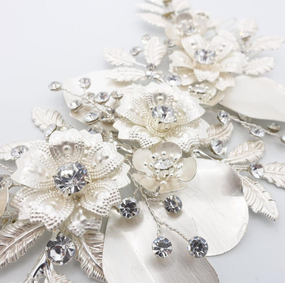 【ヘッドドレス】小枝 プラチナメタル フラワー&リーフ ブライダルアクセサリー 【結婚式 ヘアアクセサリー】