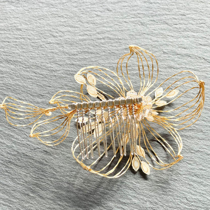 【ヘッドドレス】透かし ゴールド フラワー ブライダルアクセサリー 【結婚式 ヘアアクセサリー】