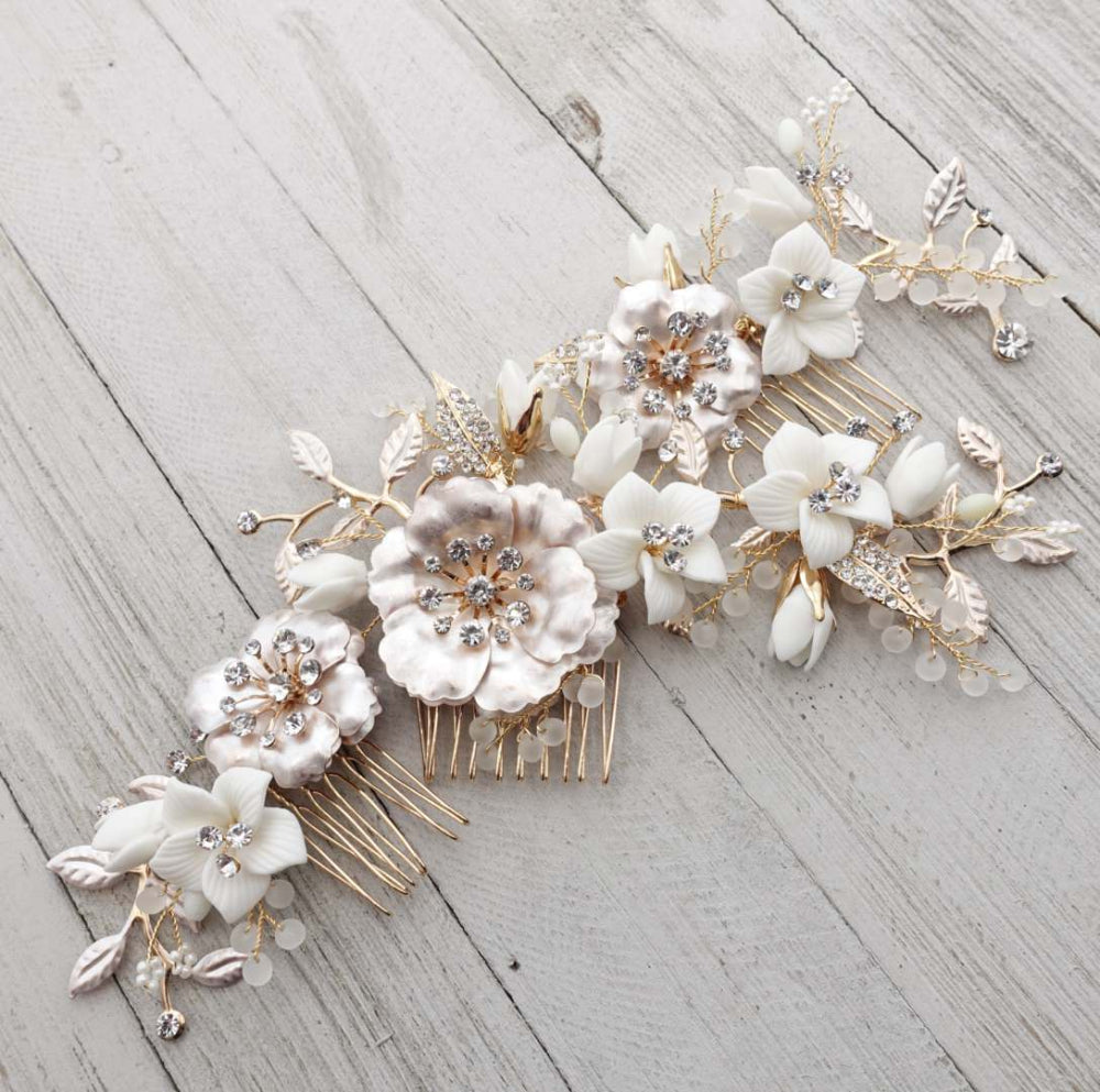 【ヘッドドレス】小枝 ゴールド & ホワイト フラワー 3P ブライダルアクセサリー 【結婚式 ヘアアクセサリー】