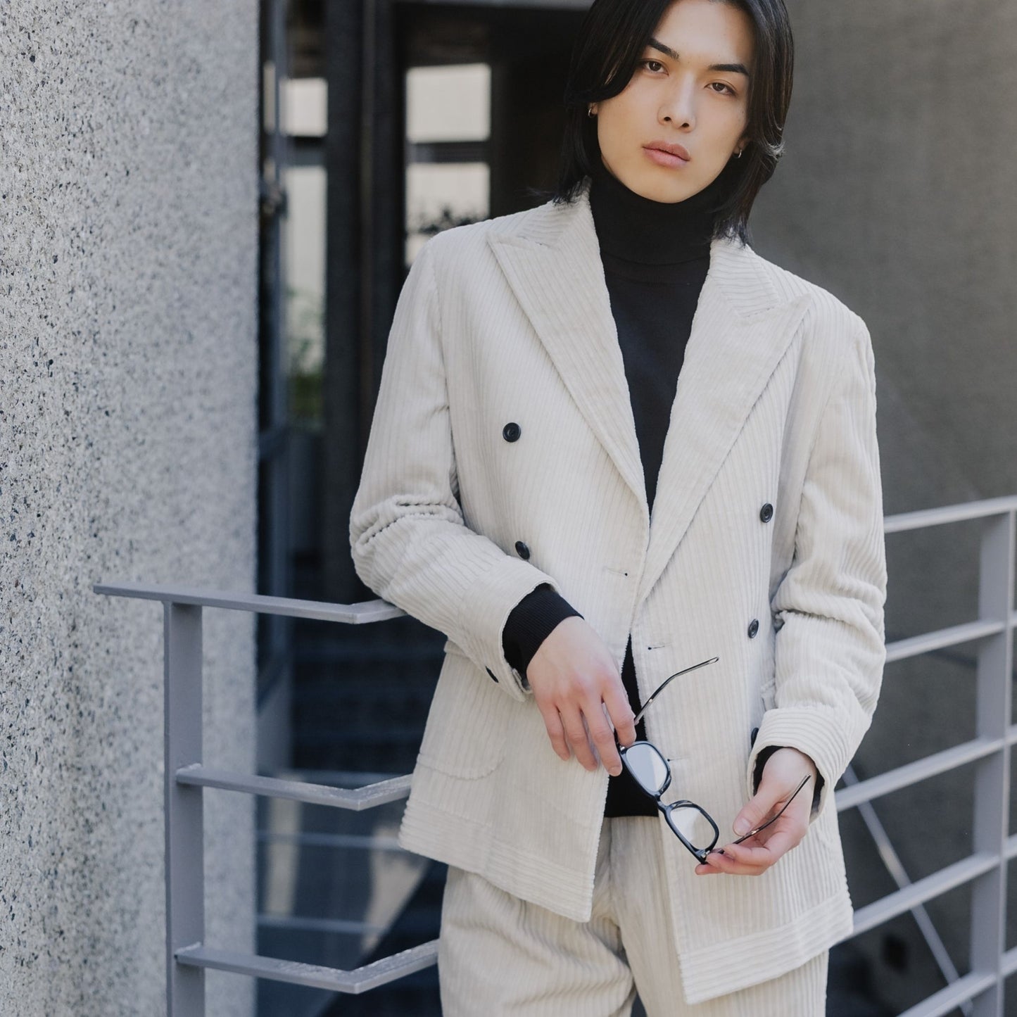 Oversized Corduroy/ホワイト 【ウェディングスーツ　購入】