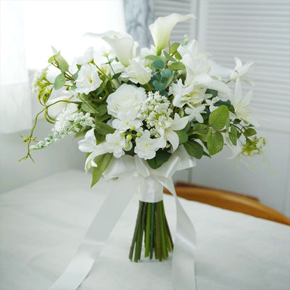 カラーとクレマチスとグリーンのブーケ【結婚式　フラワー　造花　ブーケ　ブートニア】