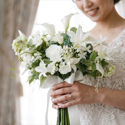 カラーとクレマチスとグリーンのブーケ【結婚式　フラワー　造花　ブーケ　ブートニア】