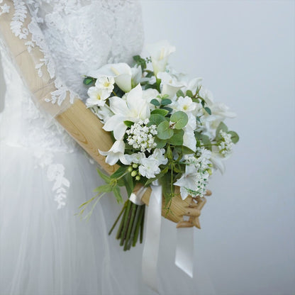 カラーとクレマチスとグリーンのブーケ【結婚式　フラワー　造花　ブーケ　ブートニア】