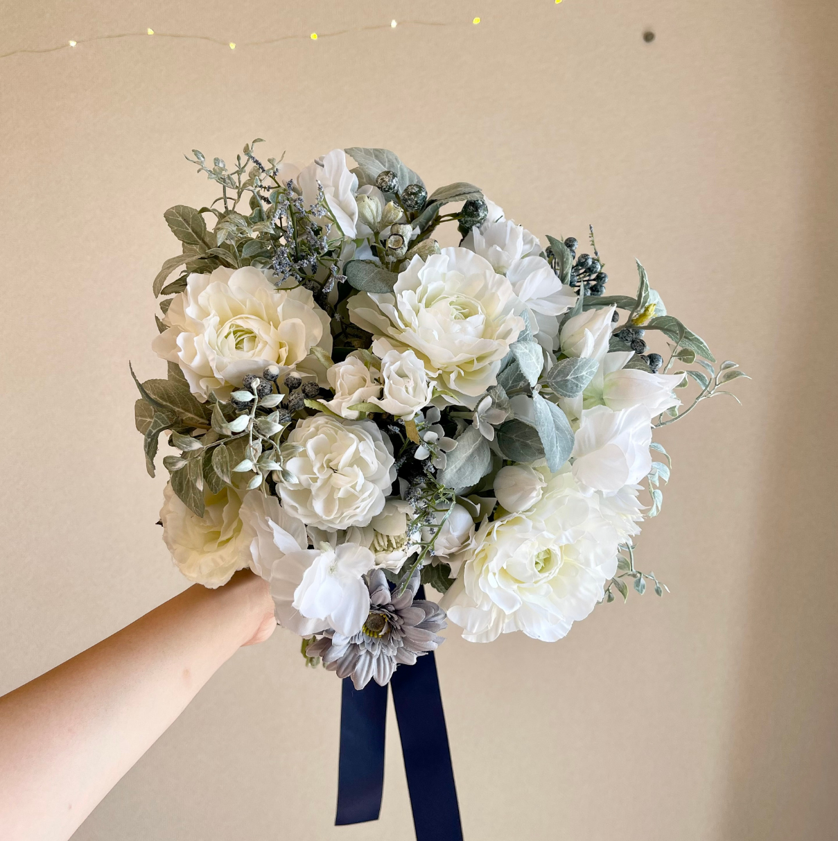【高級造花】レンタルブーケ :シャトーブラン/ Chateau Blanc 【結婚式 フラワー 造花 ブーケ ブートニア レンタル】