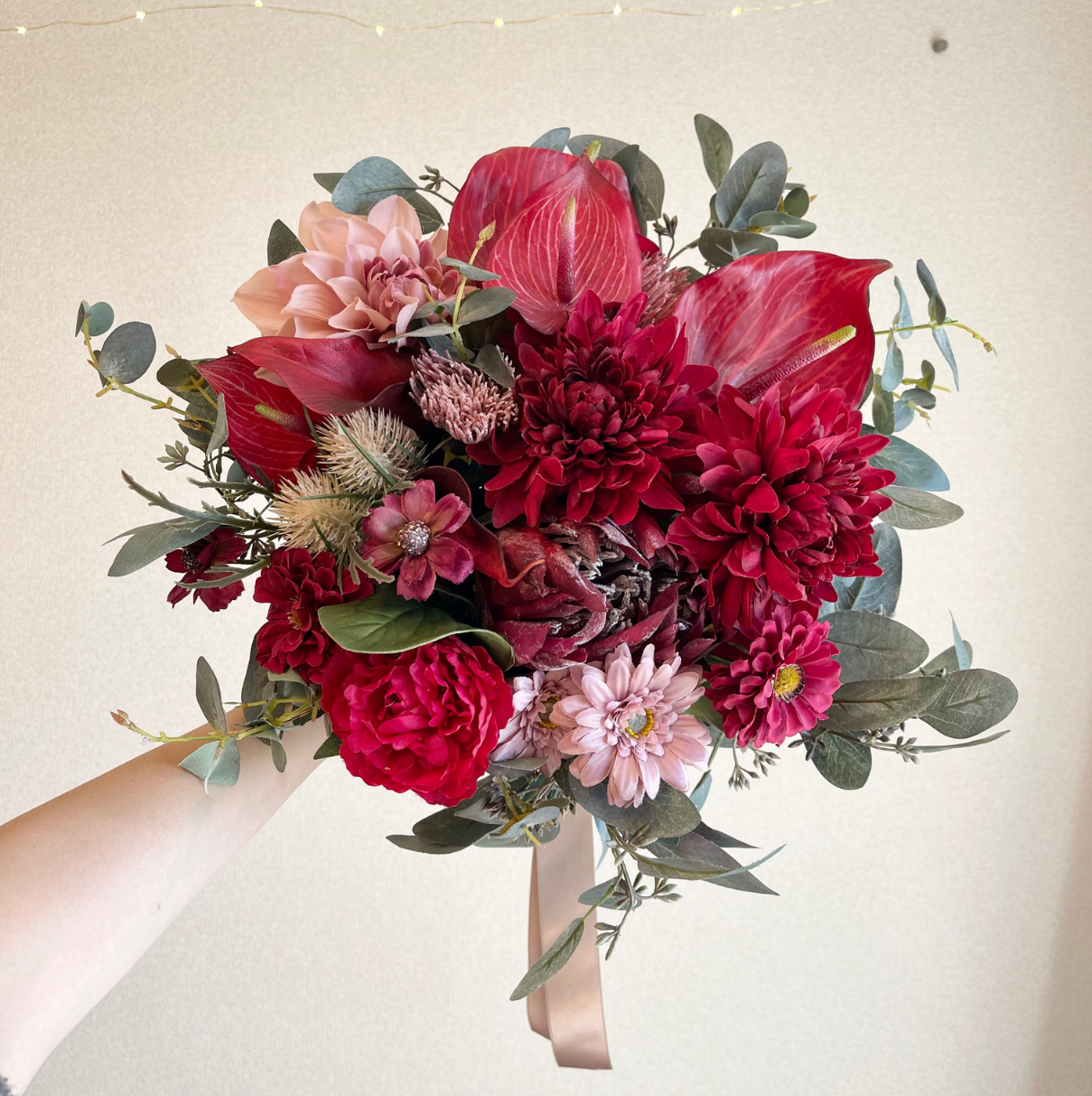 【高級造花】レンタルブーケ:グランルージュ/ Grand Rouge 【結婚式 フラワー 造花 ブーケ ブートニア レンタル】